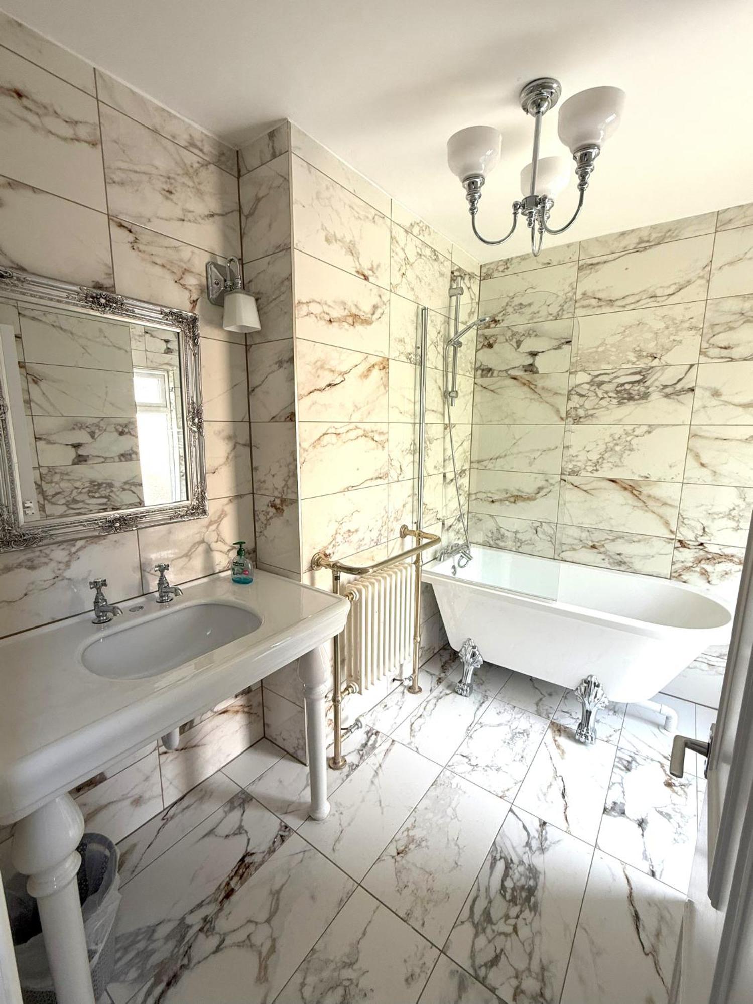 Victorian Villa Close To Liverpool City Centre Extérieur photo
